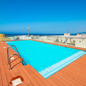 City apartment with workspace, rooftop & parking Tarifa